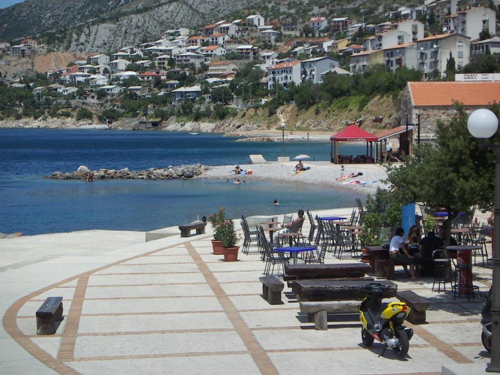 Ferienwohnung Mikola Senj  Exterior foto